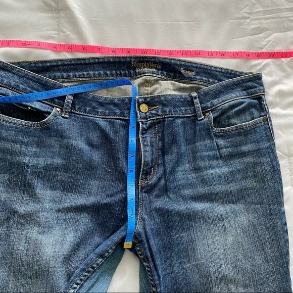 SIMPLY VERA Jeans Straight Leg Woman's Distressed SZ 14 - Picture 8 of 10